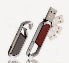 Memoria USB mosqueton - CDT312.jpg